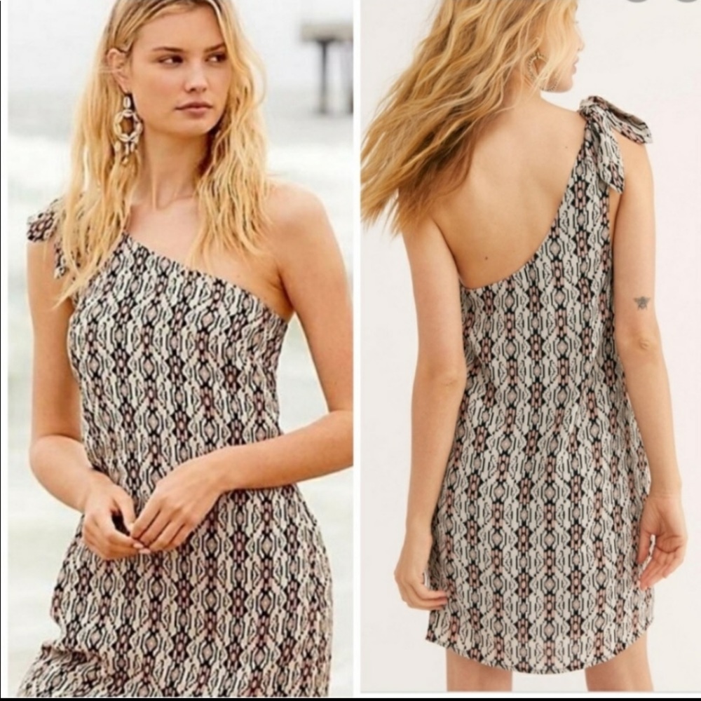 Free People Gaia One-Shoulder Mini Dress NEW - Picture 1 of 9